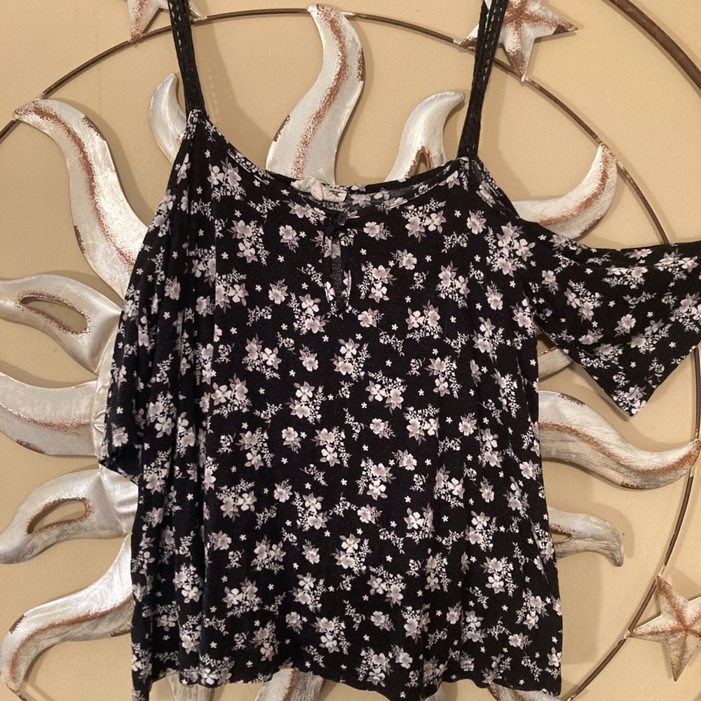 Pac Sun Floral Cold-Shoulder Tank Crop Top